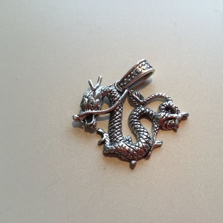 ドラゴンシルバーペンダントトップ