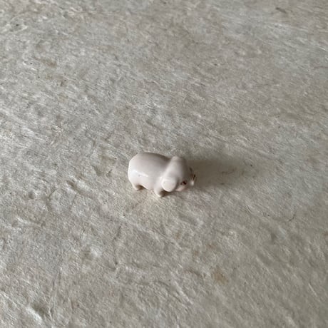 陶器ミニチュアシリーズ「こぶた」