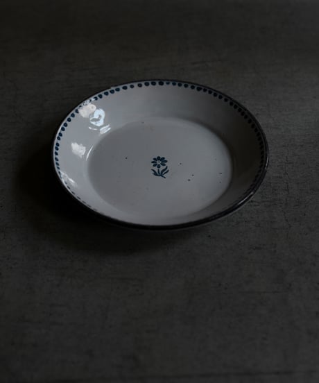 ヌヴェール窯 小さめ水玉スープ皿