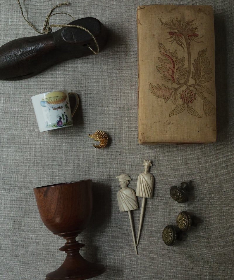 1月と7月 フランスアンティーク