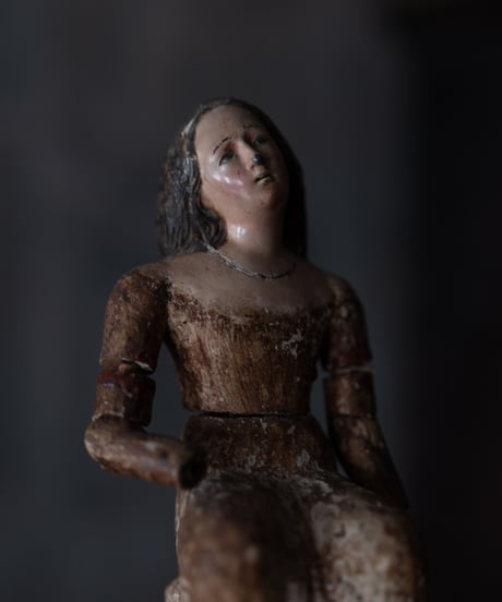木彫彩色聖女像