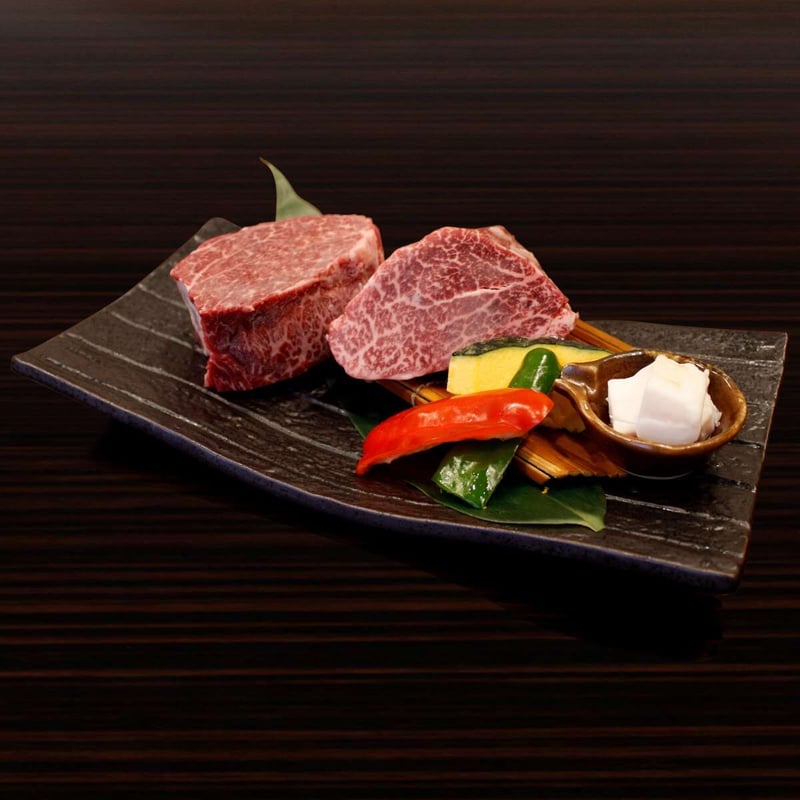 黒毛和牛】厚切シャトーブリアン 極 400グラム | 盛岡冷麺と焼肉
