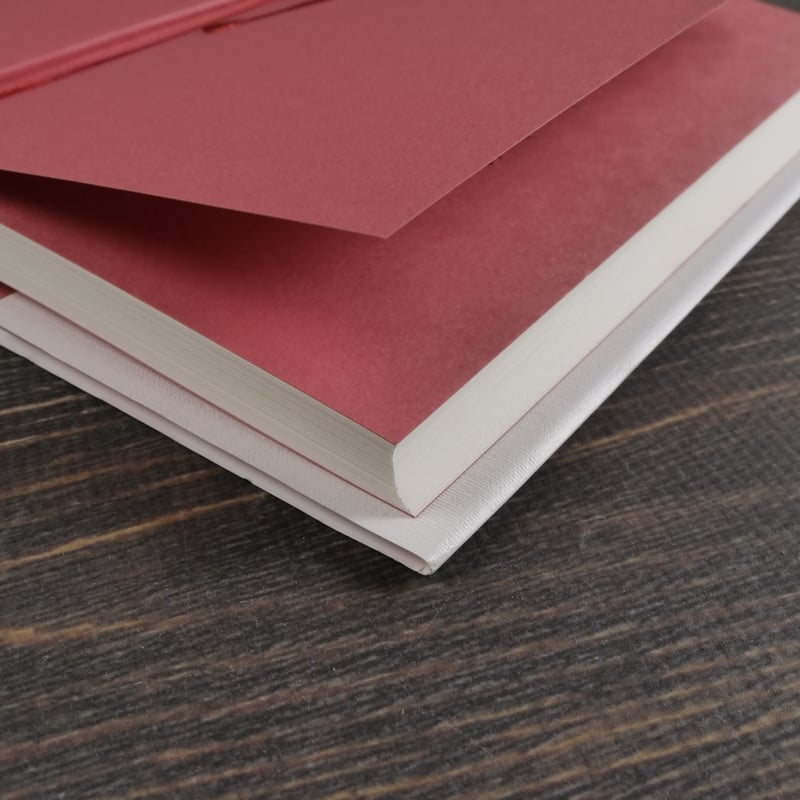 かか 宇佐美りん | 古書店うみつばめ