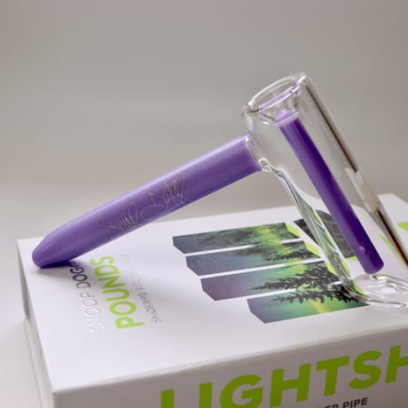 Snoop Dogg Pounds Lightship Handheld Bubbler