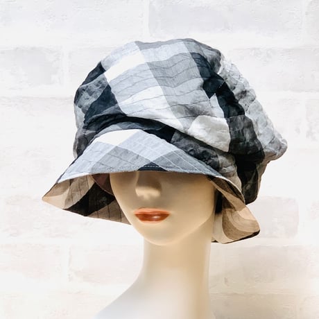 アレンジハット｜気分で表情を変えられる軽やかな帽子/ブラック