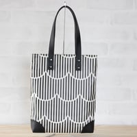 ぺったんこトート/クロシマ