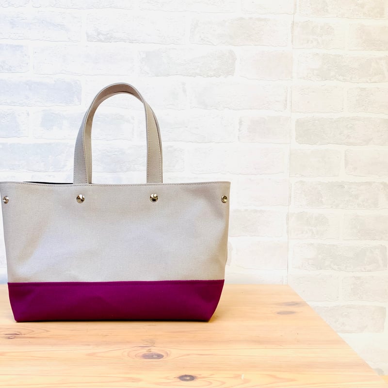 帆布トートM/アイスグレー×赤紫 | atelier Blousey/アトリエブラウジィ
