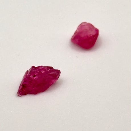 【8月誕生石】スピネル 原石未研磨セット
