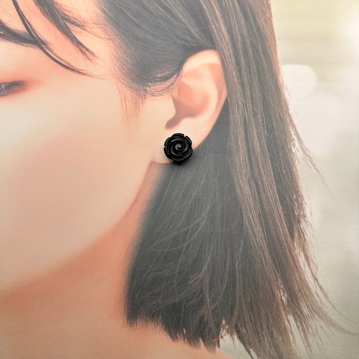 黒薔薇ピアス｜天然石オニキス薔薇ピアス | ジュエリー春日