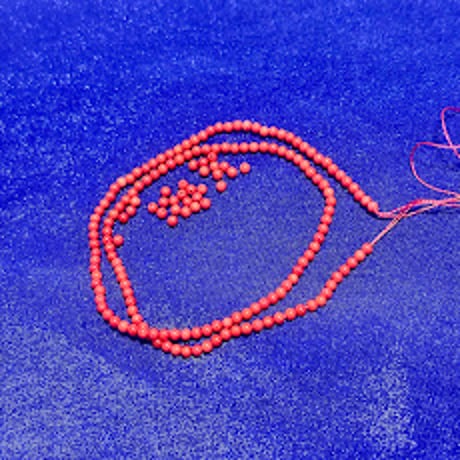 赤珊瑚 ビーズ 一連 2mm｜天然コーラル・ハンドメイド素材・アクセサリーパーツ