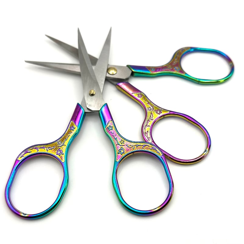虹色 アンティーク調ハサミ〜1,300円〜 | ジュエリー春日