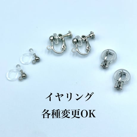 【イヤリング変更OK】猫の画家ルイス・ウエインのアンティーク調ピアス《白猫》/サードオニキス