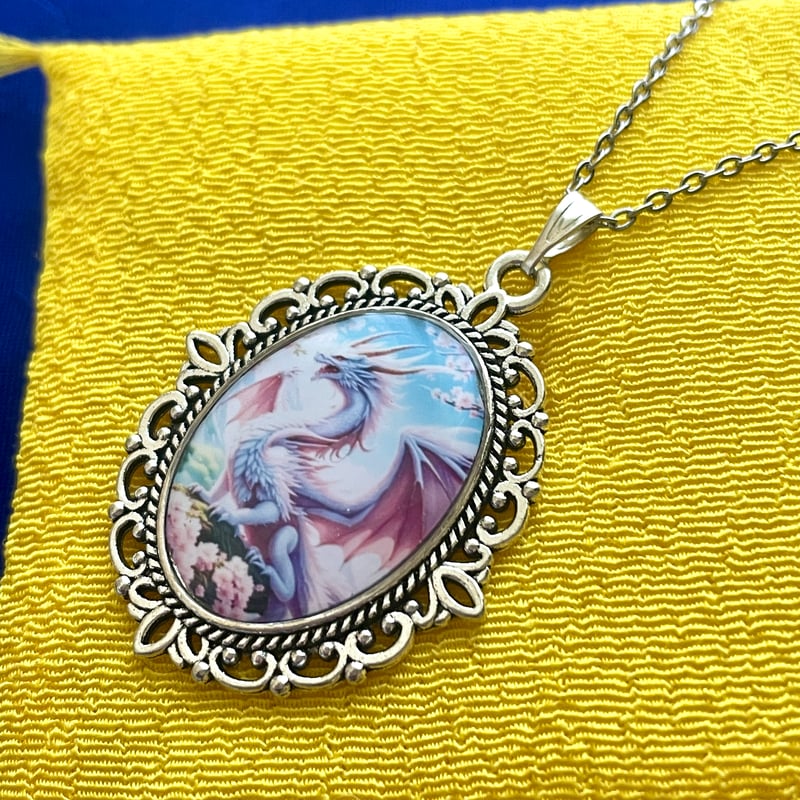 サラちゃん様◆御守り ネックレス【白蛇天珠】プレミアム級至純 レア天然石 サラちゃん様◇御守り ネックレス【白蛇天珠】プレミアム級至純