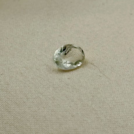 リビアングラス オーバルカット0.55ct