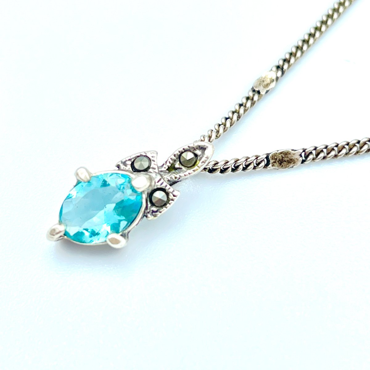 アンティーク調デザイン ブルートパーズ /SVネックレス | ジュエリー春日