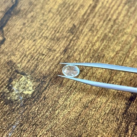 リビアングラス オーバルカット0.55ct