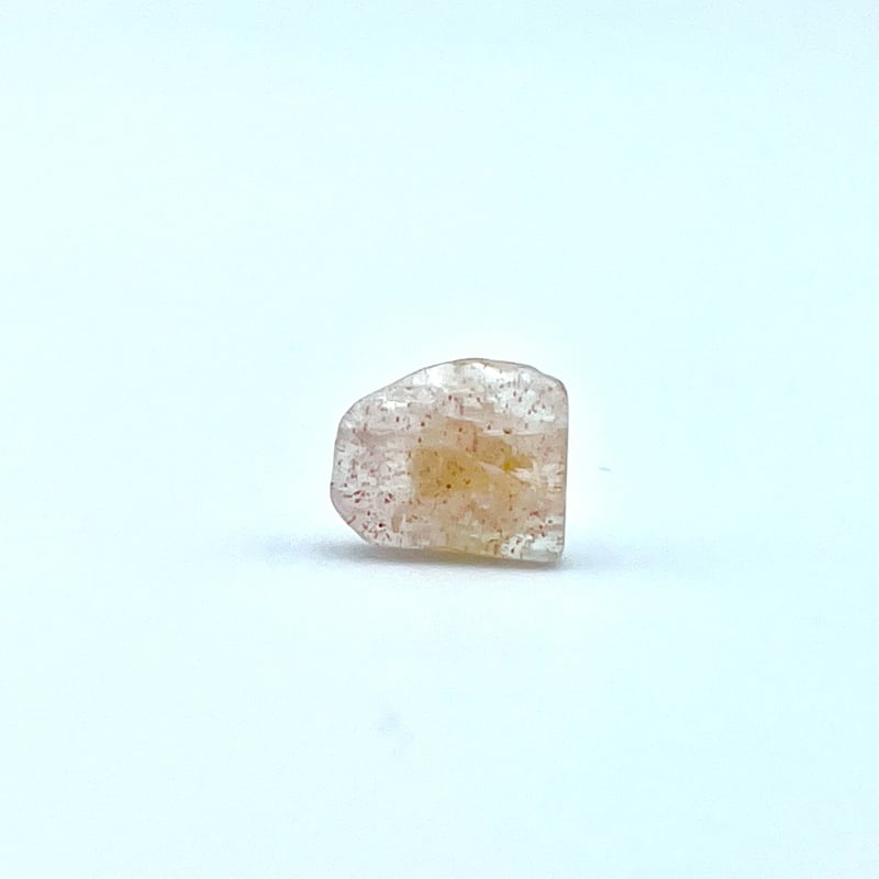 ストロベリークオーツの原石ピアス | ジュエリー春日