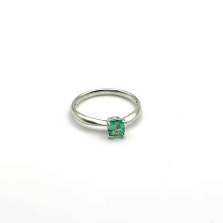 【5月誕生石】エメラルド シンプルリング｜ 0.6ct