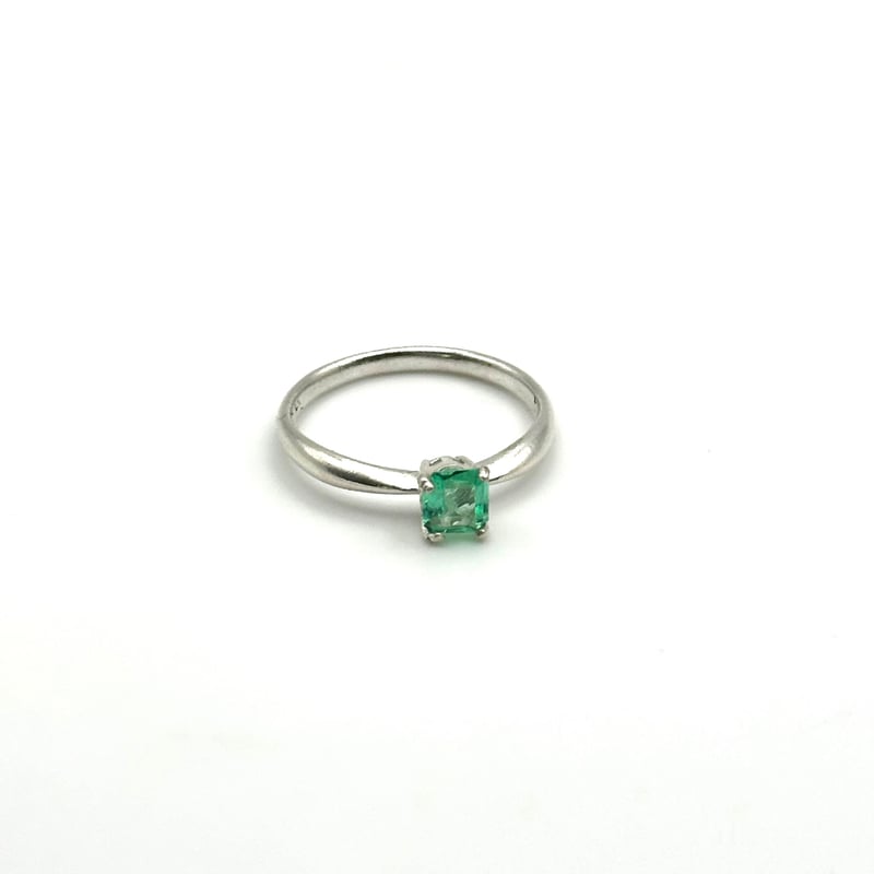 5月誕生石】エメラルド シンプルリング｜ 0.6ct | ジュエリー春日