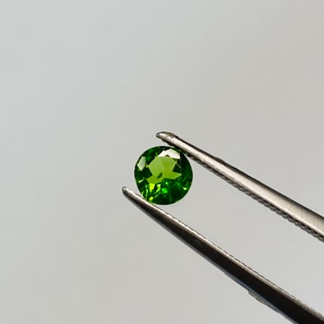 【希少石】ダイオプサイト天然石ルース 0.23ct / 4.0mm×4.0mm