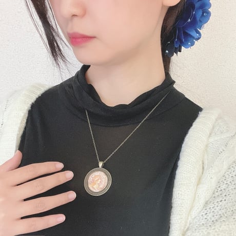 ミュシャ「黄道十二宮」/アンティーク調ネックレス/ラウンド ブロンズ/世界の名画アクセサリー