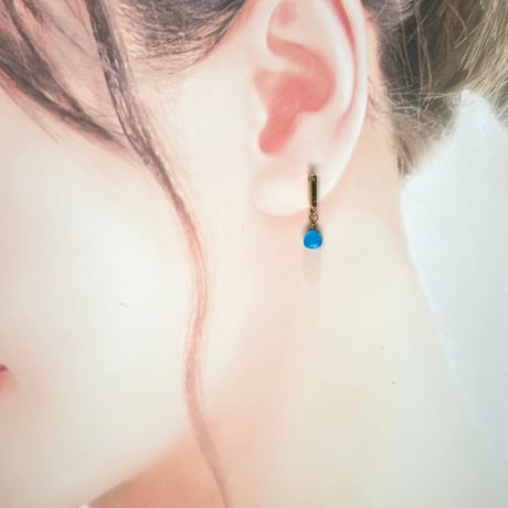 ターコイズ 揺れるピアス