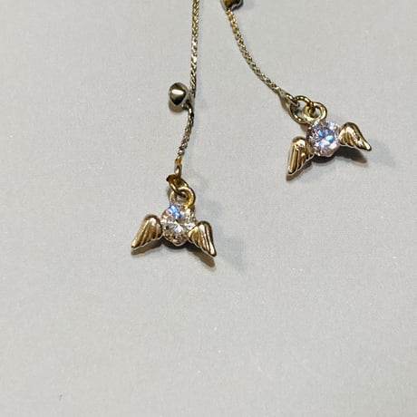 天使の羽根ピアス/透明×薄紫