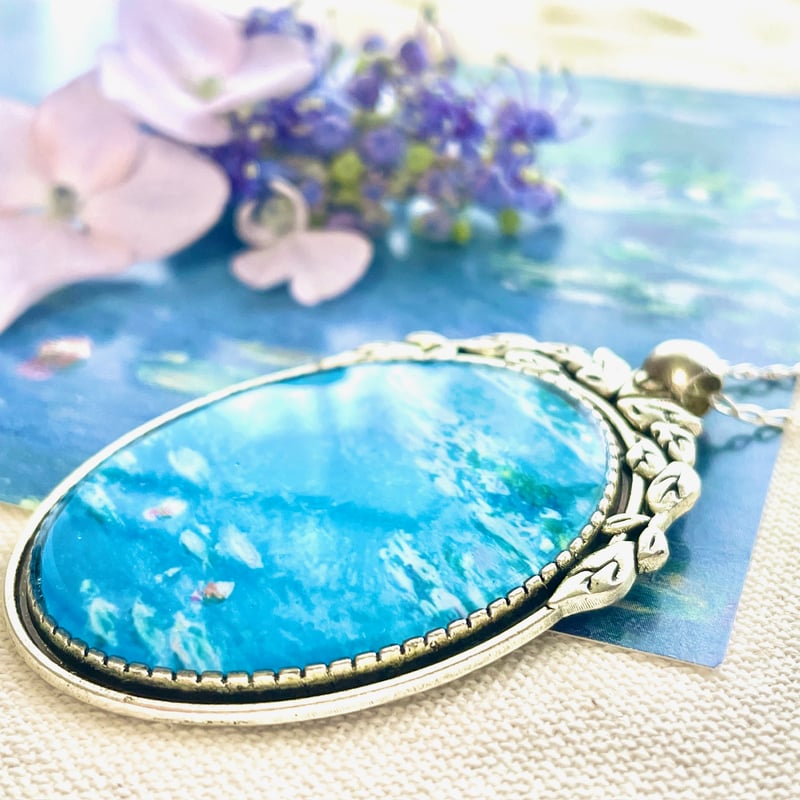 モネ「睡蓮」/アンティーク調シルバーネックレス ペンダント  