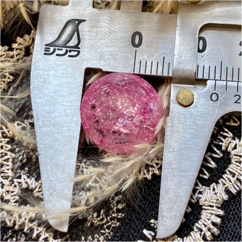 キラキラで可愛い大粒6mmのピンククラッククォーツ | ジュエリー春日