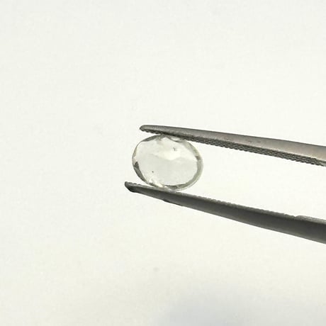 リビアングラス オーバルカット0.55ct