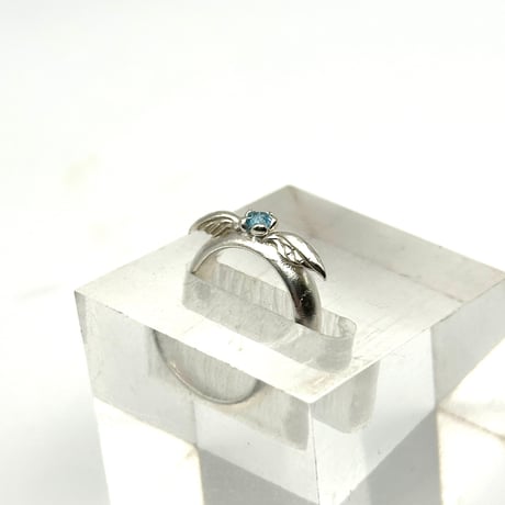 ベビーリング 楽しま 天使の羽｜モルガナイト（4月誕生石） 