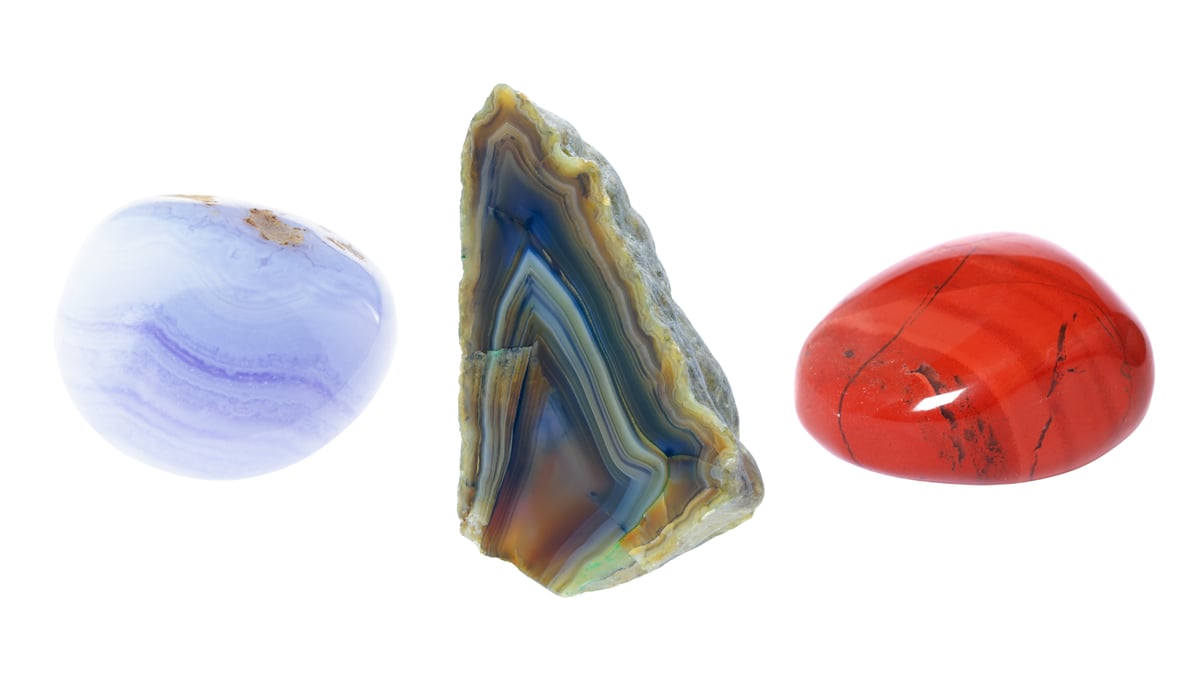 カルセドニー・アゲート（瑪瑙/めのう）・ジャスパーの違いとは？―水晶