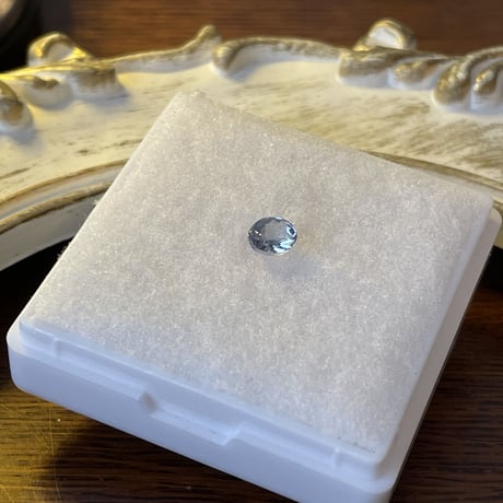 ブルーゾイサイト ルース 0.4ct