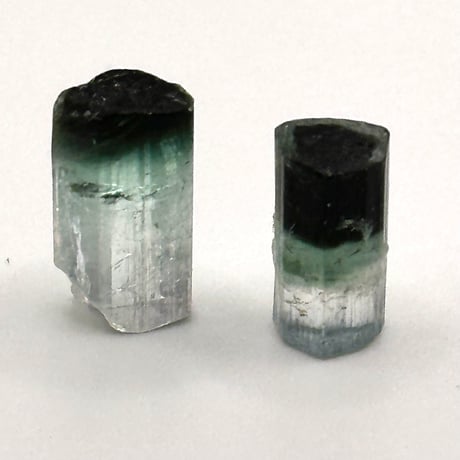 【セット販売】グリーントルマリン柱状結晶＋トルマリン原石ピアス