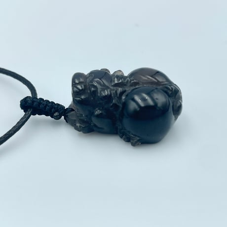 貔貅様（ヒキュウ様）の天然石ネックレス/クオーツ・スモーキークオーツ（水晶）