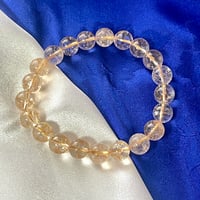 黄金の煌き：クラックシトリン10mmブレスレット ―ルチルクオーツ風の透明感―