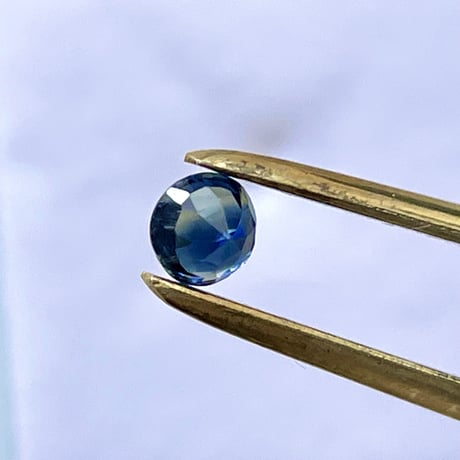 【神秘の藍色】カイヤナイト0.32ct