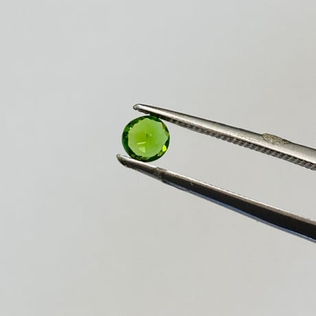 【希少石】ダイオプサイト天然石ルース 0.23ct / 4.0mm×4.0mm