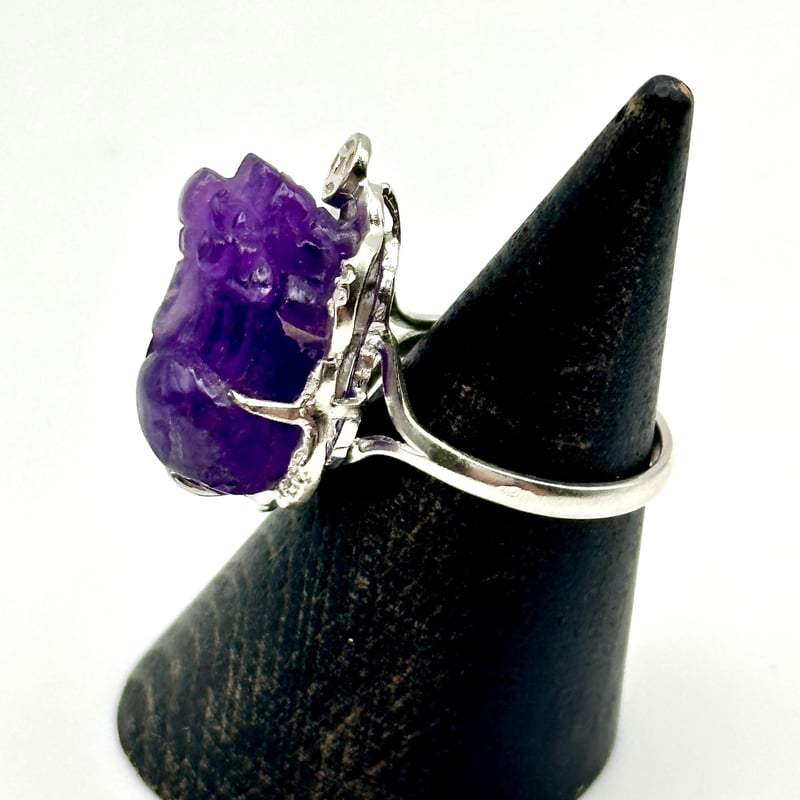 アメジスト貔貅リング｜彫刻天然石×財運のお守りリング | ジュエリー春日