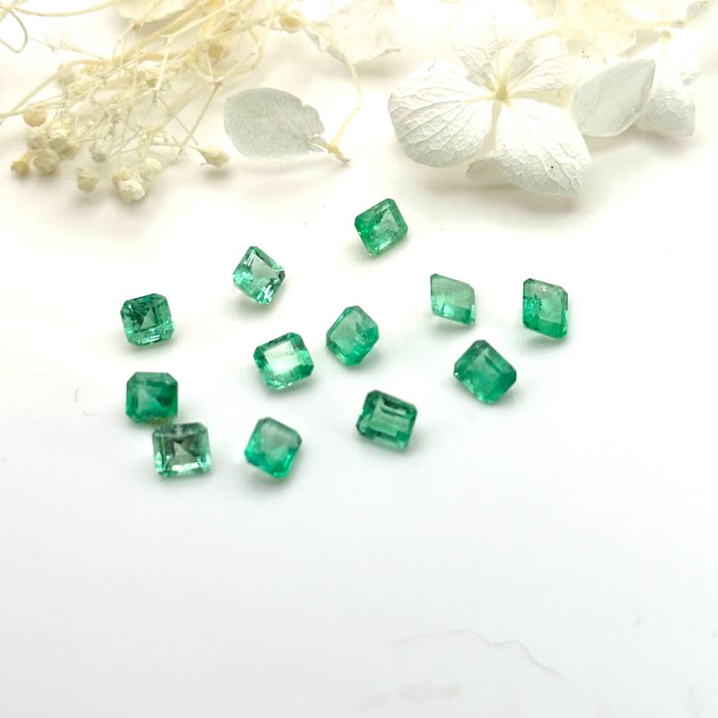 ケース付 天然石 ルース エメラルド Collection-gems135