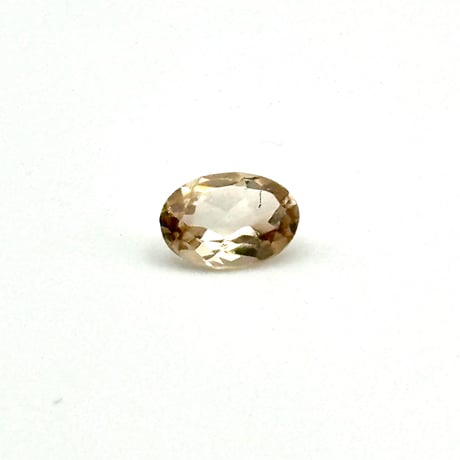 11月誕生石 シャンパントパーズ ルース 0.82ct｜天然シャンパンカラーの輝き