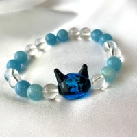 【ねこ守りシリーズ】猫玉の天然石ブレスレット/アクアマリン、水晶、蓄光ホタルガラス