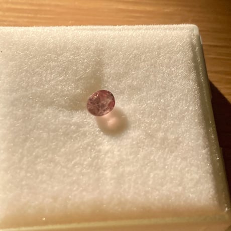 カラーチェンジガーネットルース/0.50ct