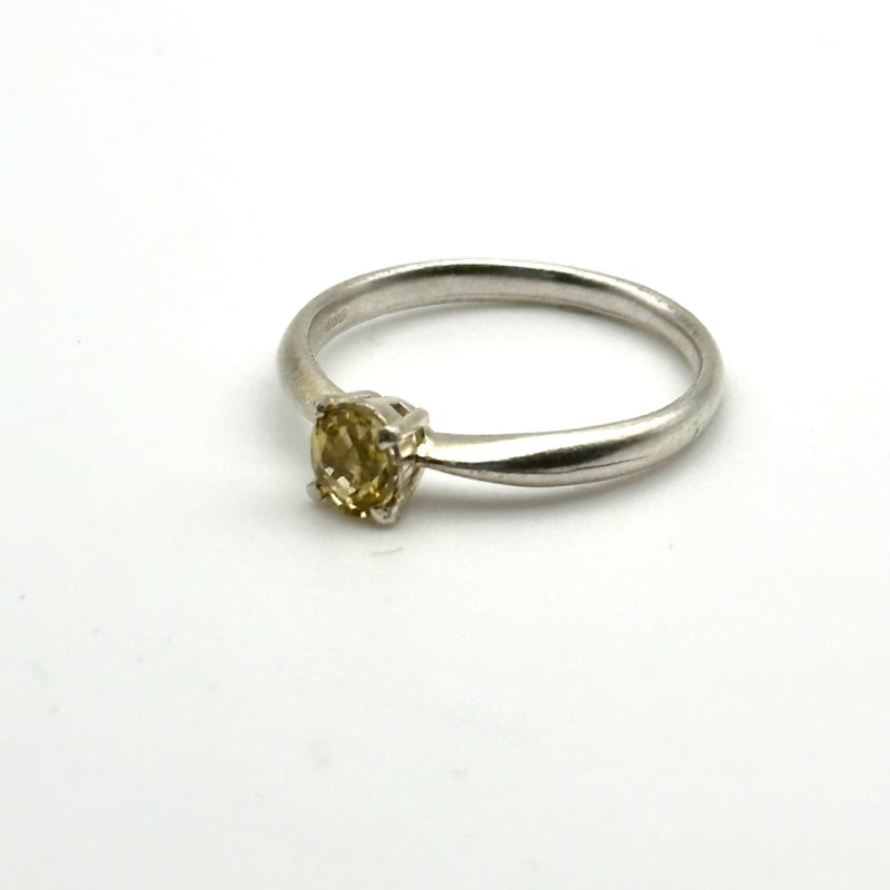 ゴールデンベリル0.46ct一粒リング | ジュエリー春日