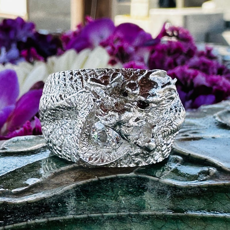 最高の運気 ルビー龍の指輪｜ミニ左布団プレゼント | ジュエリー春日