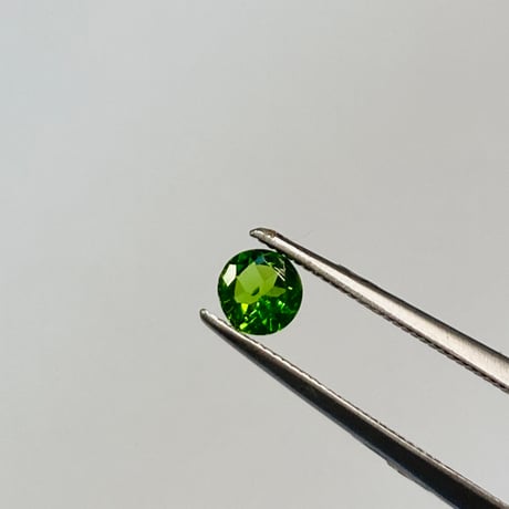 【希少石】ダイオプサイト天然石ルース 0.23ct / 4.0mm×4.0mm