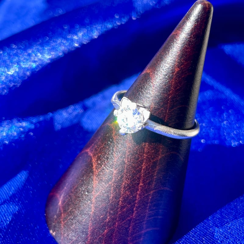 ねこ守りシリーズ】猫ちゃんリング/モアサナイト | ジュエリー春日