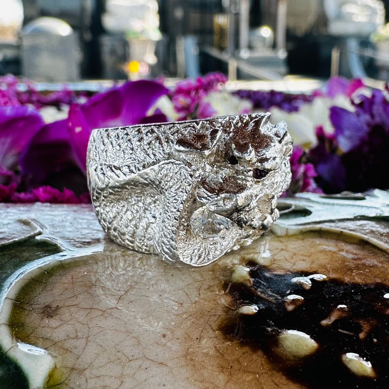 最高の運気 ルビー龍の指輪｜ミニ左布団プレゼント | ジュエリー春日