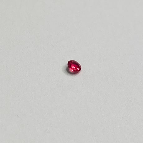レッドスピネル 0.06ct