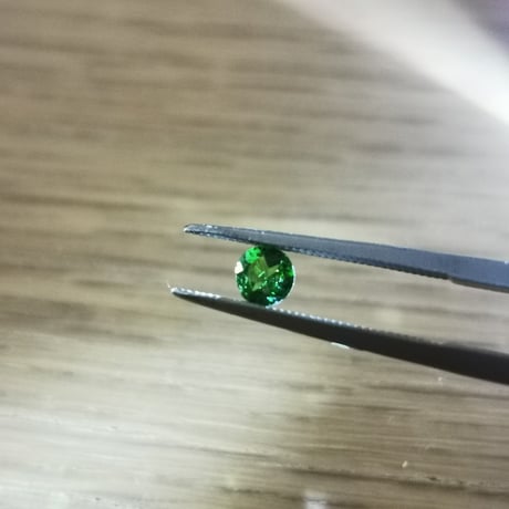 【希少石】ダイオプサイト天然石ルース 0.23ct / 4.0mm×4.0mm